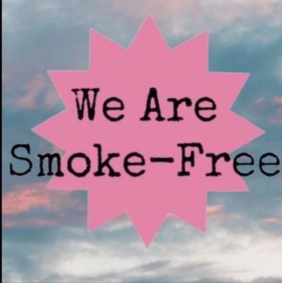 Red Soft Blanket with Snowflakes - Picture 9 of 14